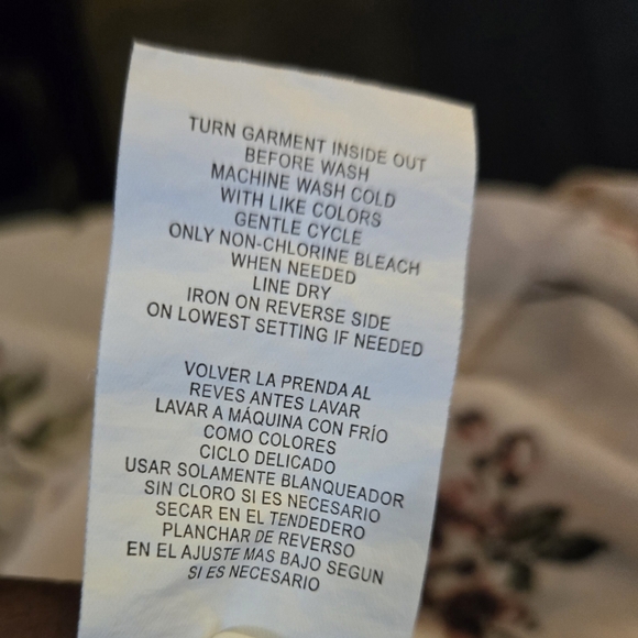 Rewind Sheer Floral Top - Picture 6 of 6